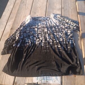 Alfred Dunner Black and White Women's Top